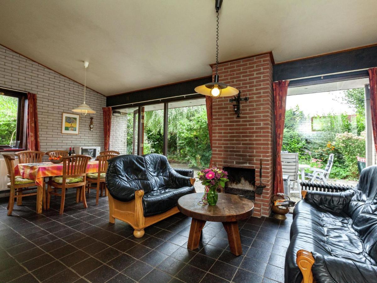 Comfortable Detached Bungalow 65 M2 Kamperland Exterior foto