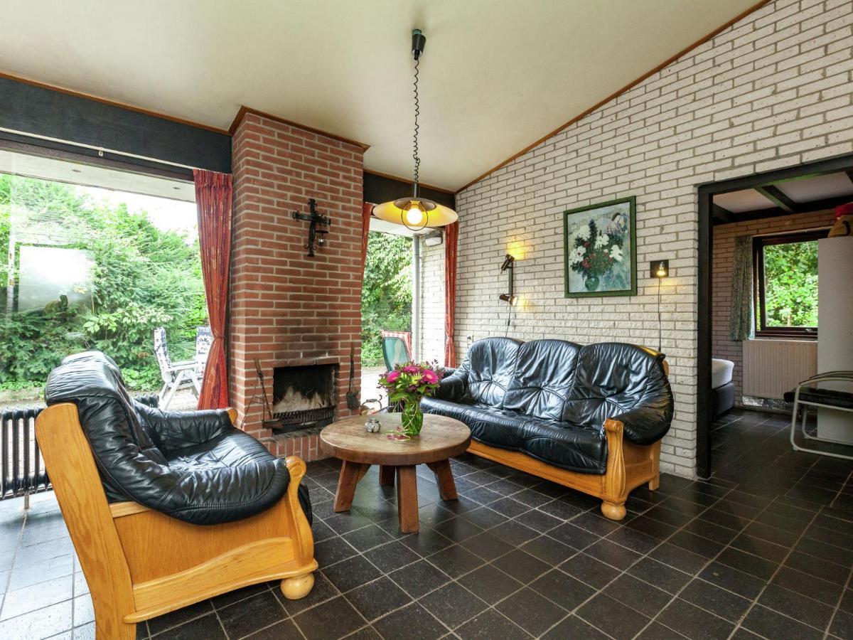Comfortable Detached Bungalow 65 M2 Kamperland Exterior foto